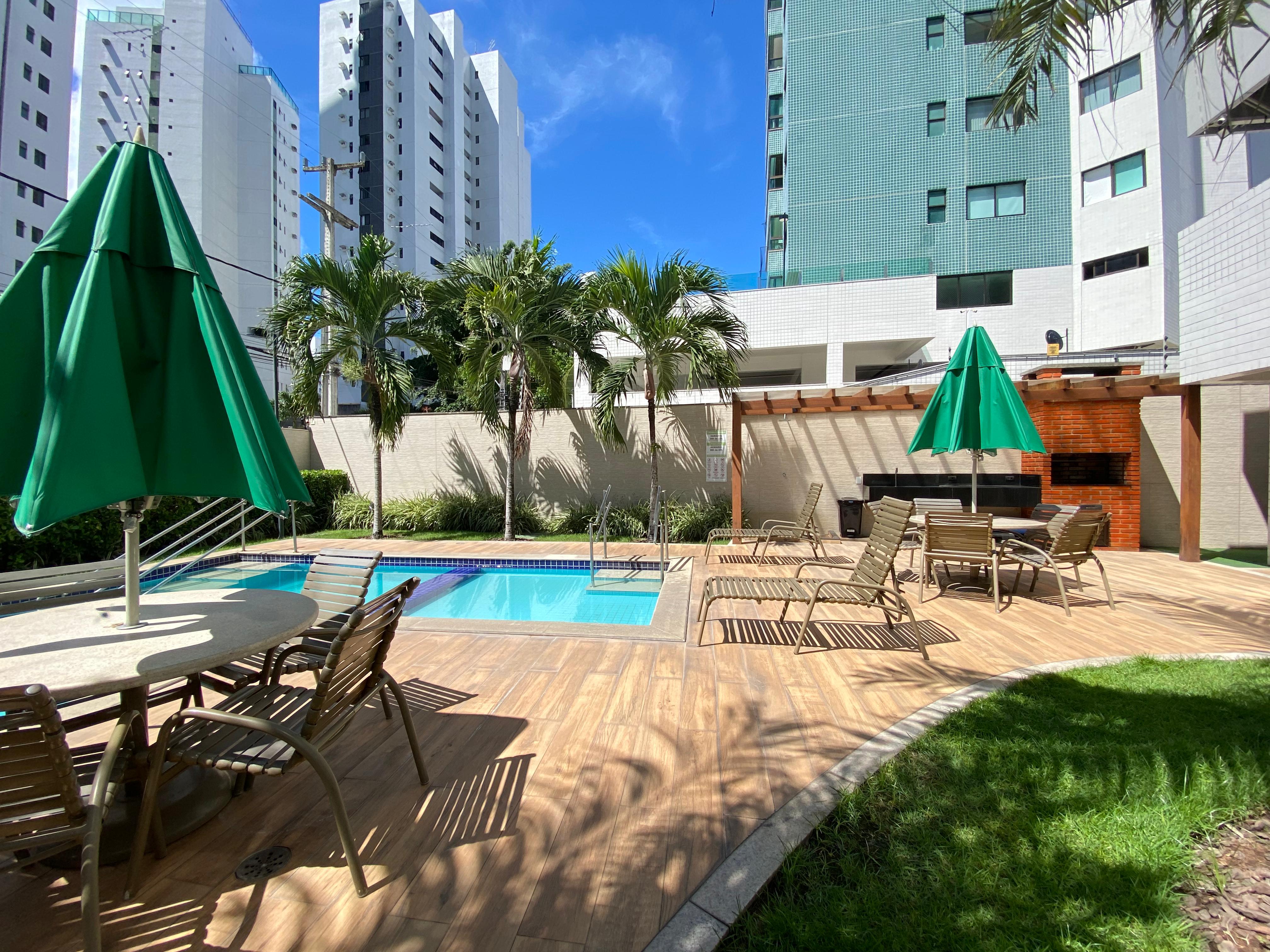 Imagem Apartamento com 4 Quartos à Venda, 136 m²em Boa Viagem - Recife