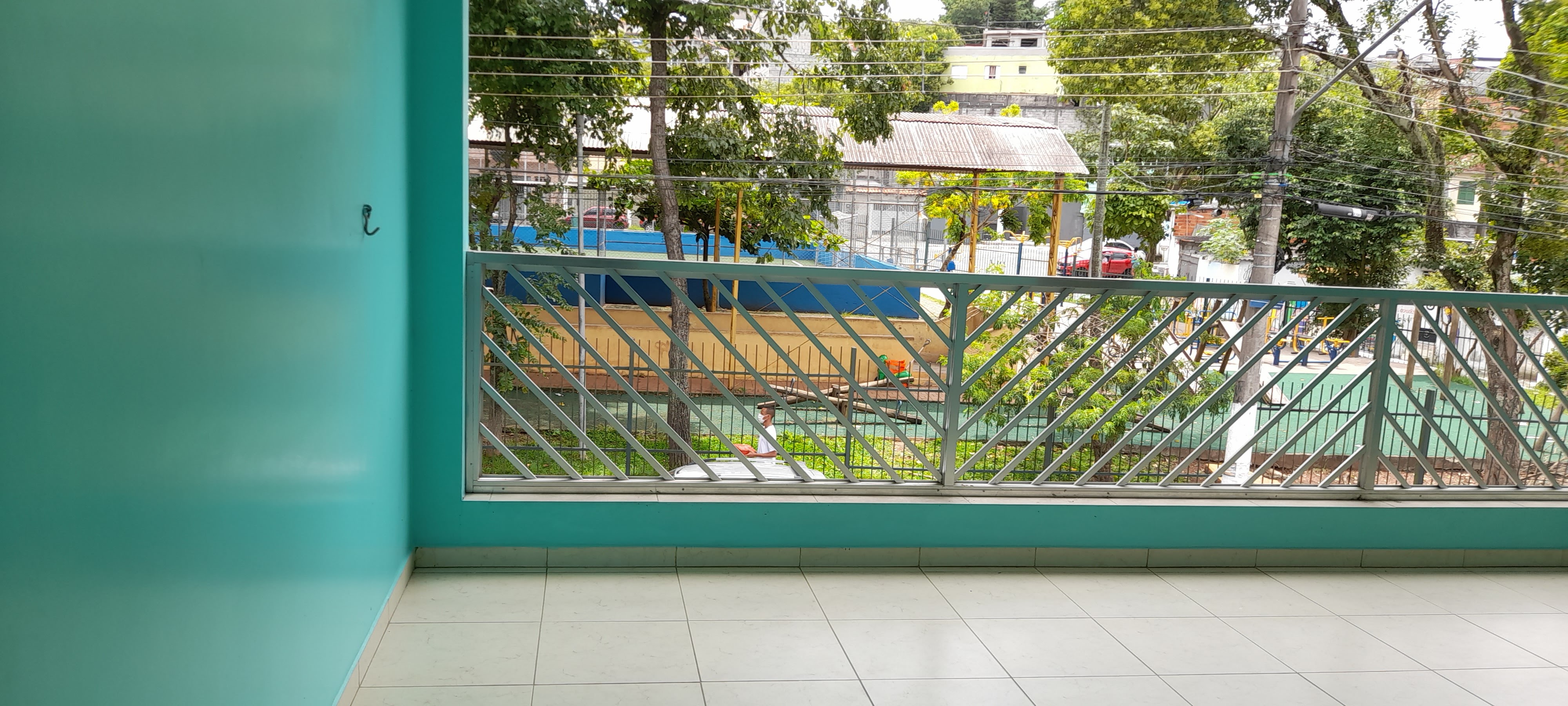 Imagem Casa com 4 Quartos para Alugar, 200 m²em Jardim Figueira Grande - São Paulo