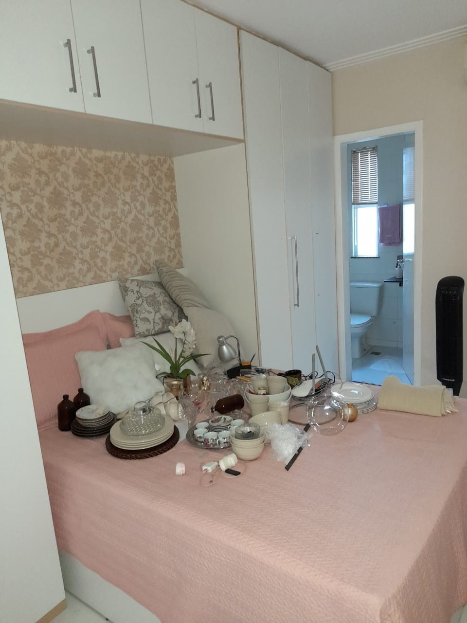 Imagem Apartamento com 2 Quartos à Venda, 55 m²em Vila de Abrantes (Abrantes) - Camaçari
