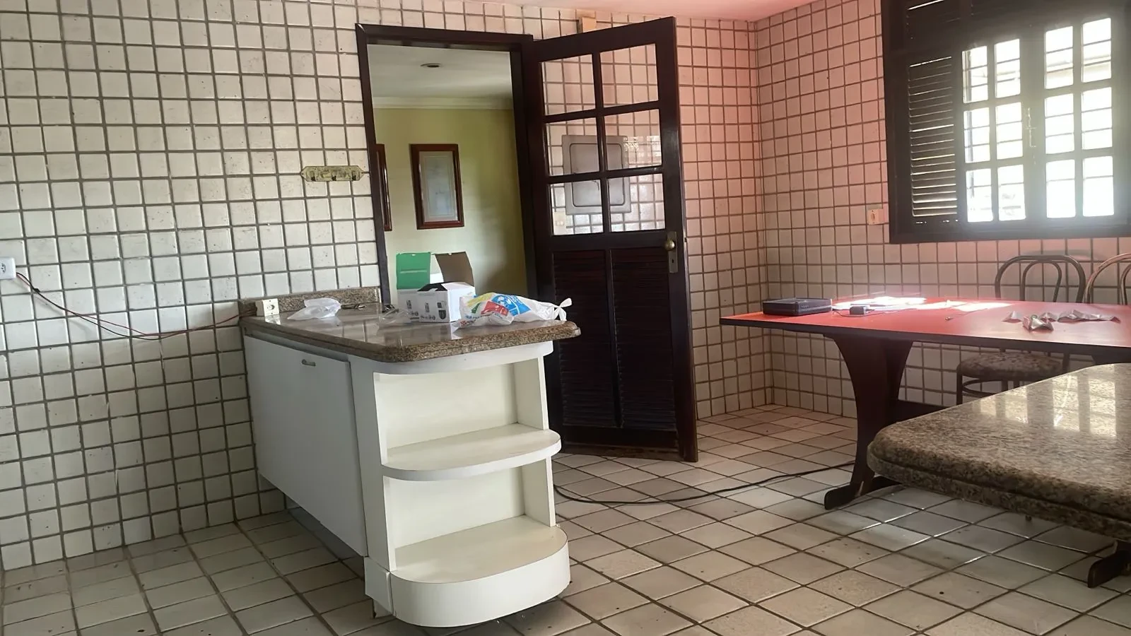 Foto do imóvel: Casa com 4 Quartos à Venda, 268 m² em Várzea - Recife