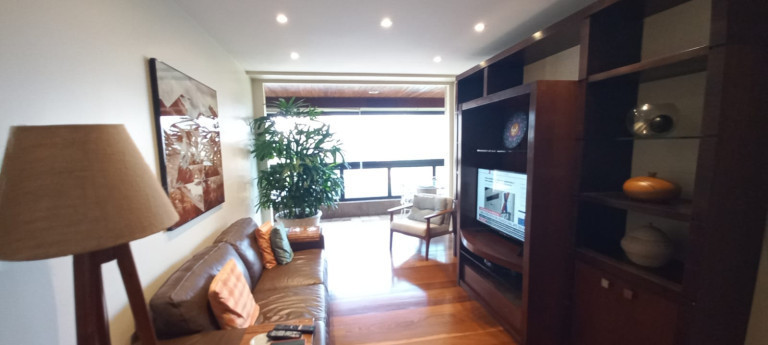 Imagem Apartamento com 4 Quartos à Venda,  em Barra da Tijuca - Rio de Janeiro