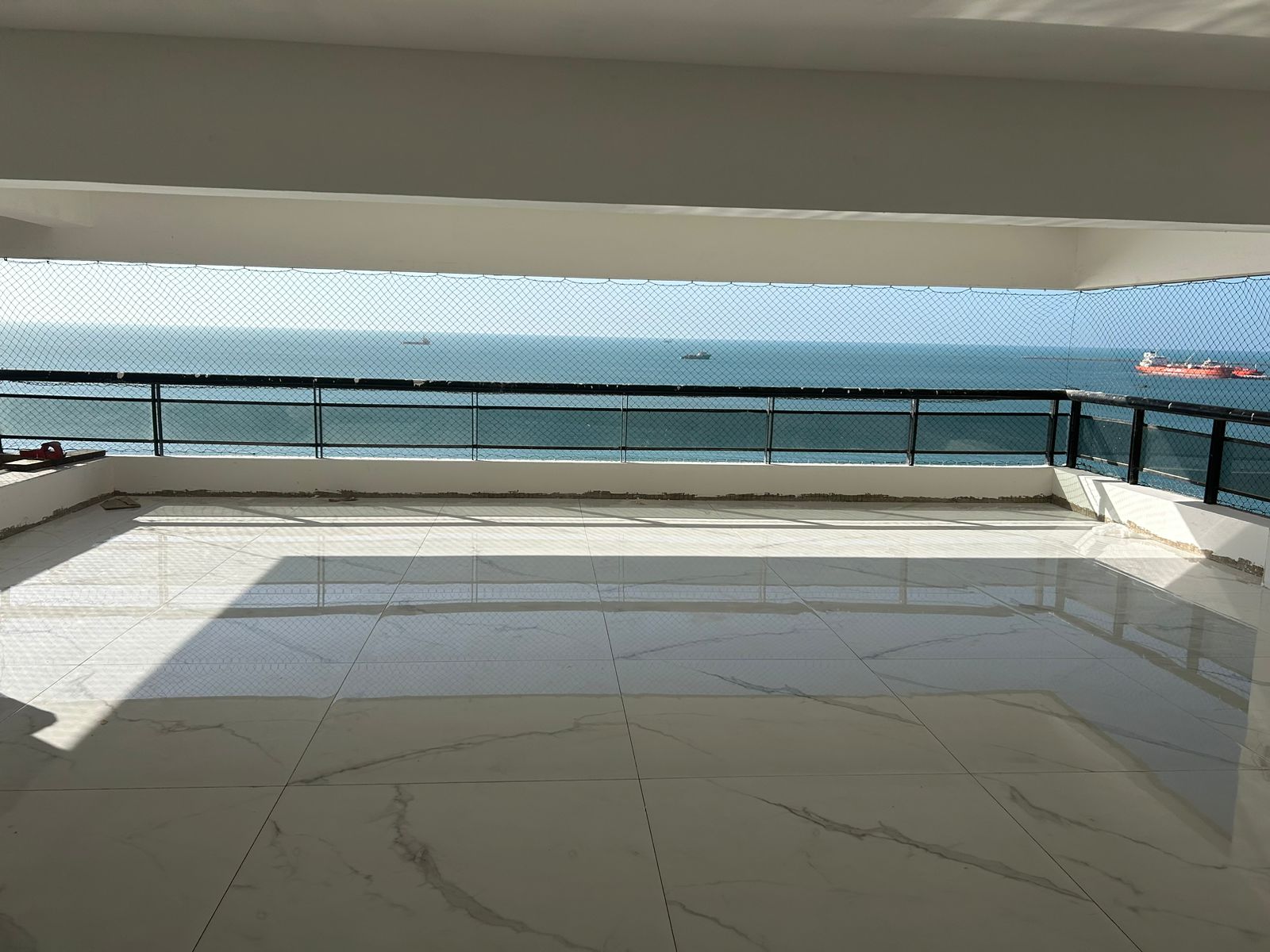 Apartamento com 4 Quartos à Venda, 350 m²em Mucuripe - Fortaleza