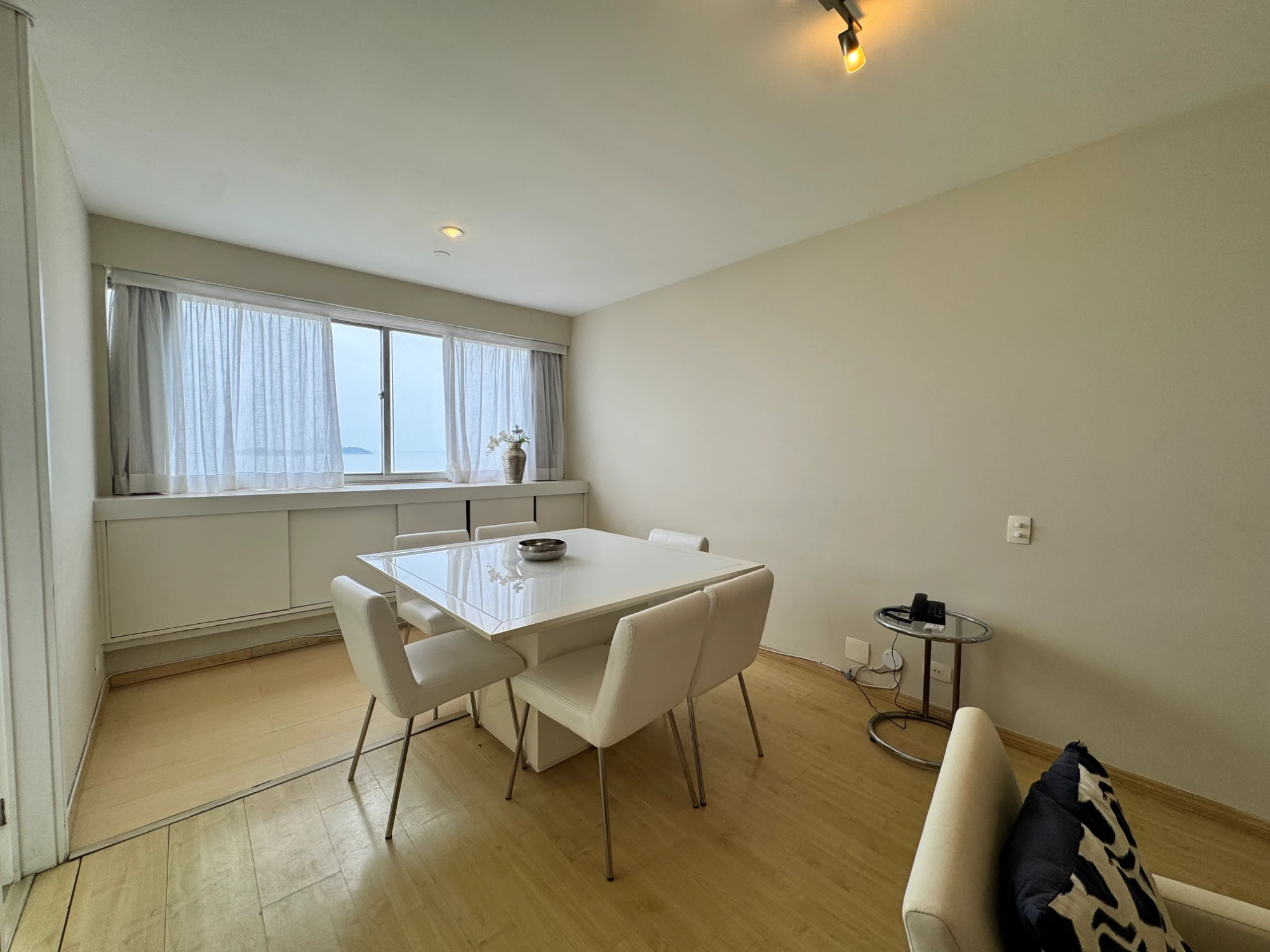 Imagem Flat com 1 Quarto à Venda, 56 metros em Leblon - Rio de Janeiro