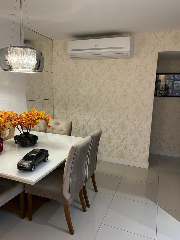 Imagem Apartamento com 4 Quartos à Venda, 132 m²em Camboinhas - Niterói