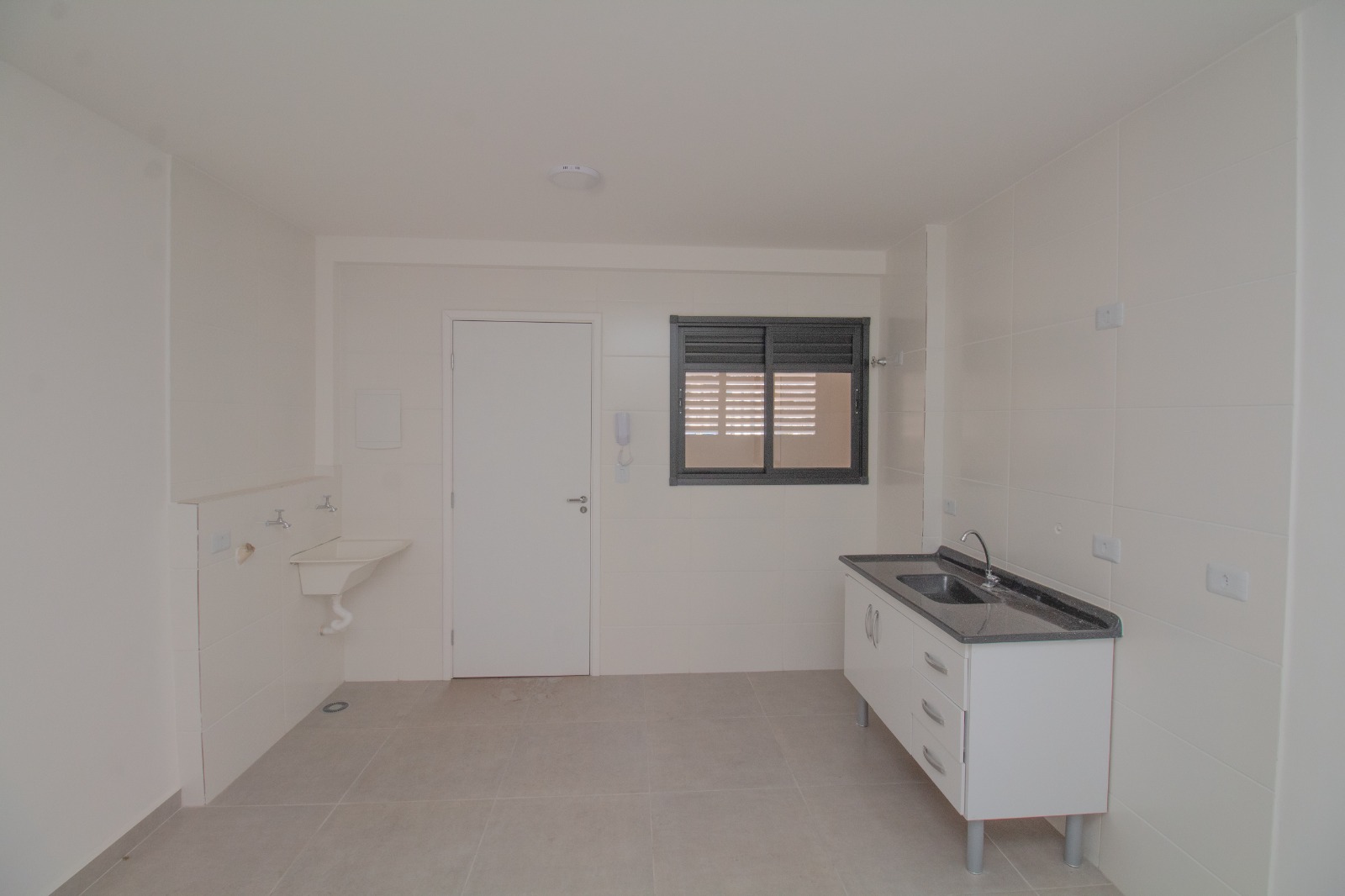 Foto do imóvel: Apartamento com 1 Quarto à Venda ou Locação, 32 m² em Parque São Lucas - São Paulo