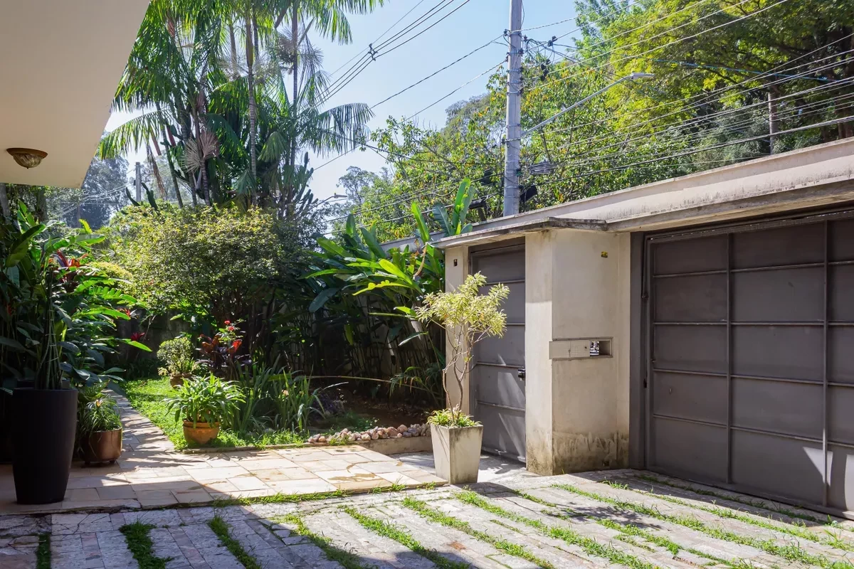Imagem Casa com 4 Quartos à Venda, 600 m² em Bela Aliança - São Paulo