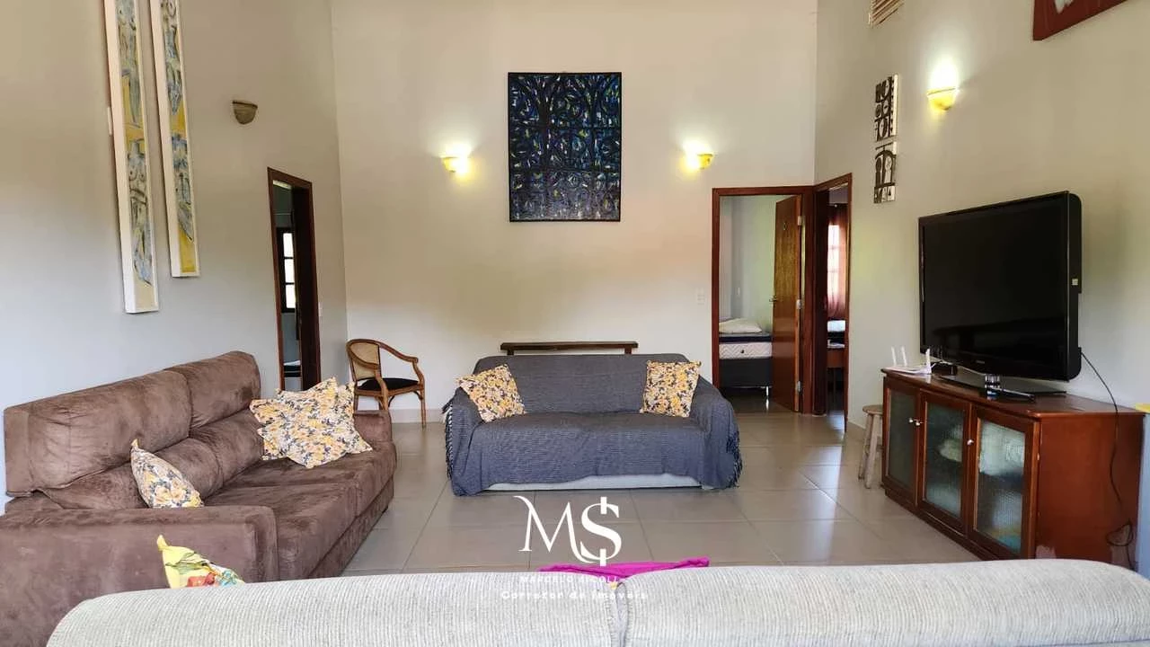 Imagem Sobrado com 4 Quartos à Venda, 550 m² em Centro - Pirenópolis