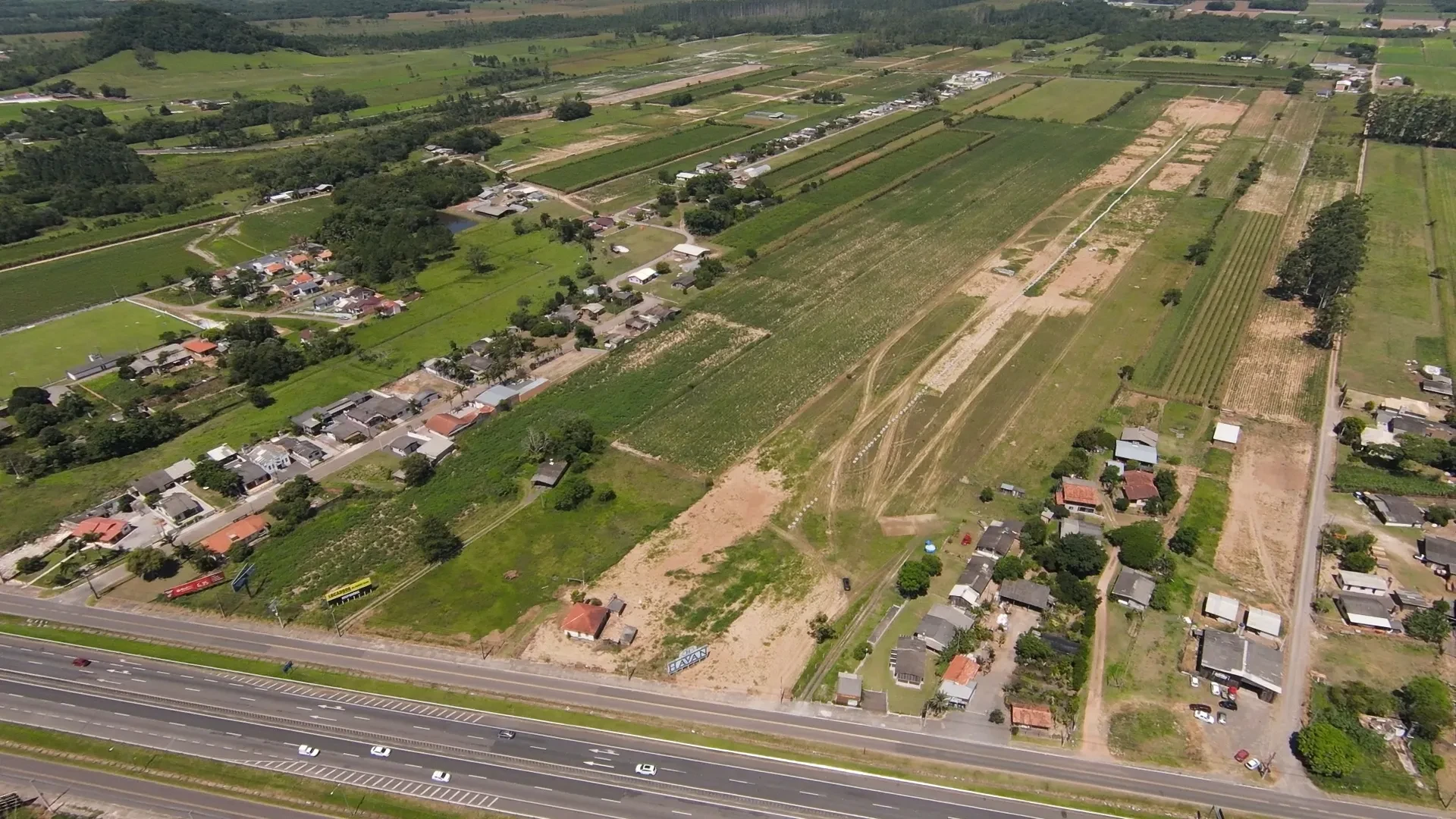 Foto do imóvel: Terreno à Venda, 350 m² em Sombrio - Sombrio