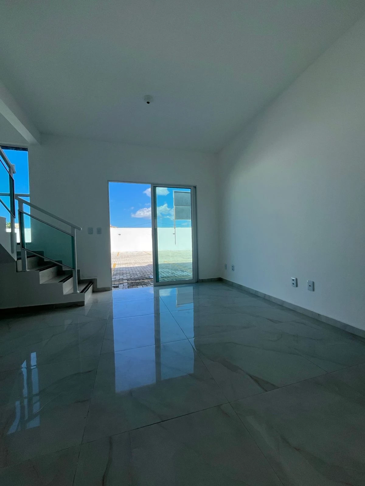 Imagem Casa de Condomínio com 2 Quartos à Venda, 55 m² em Tabuba - Caucaia