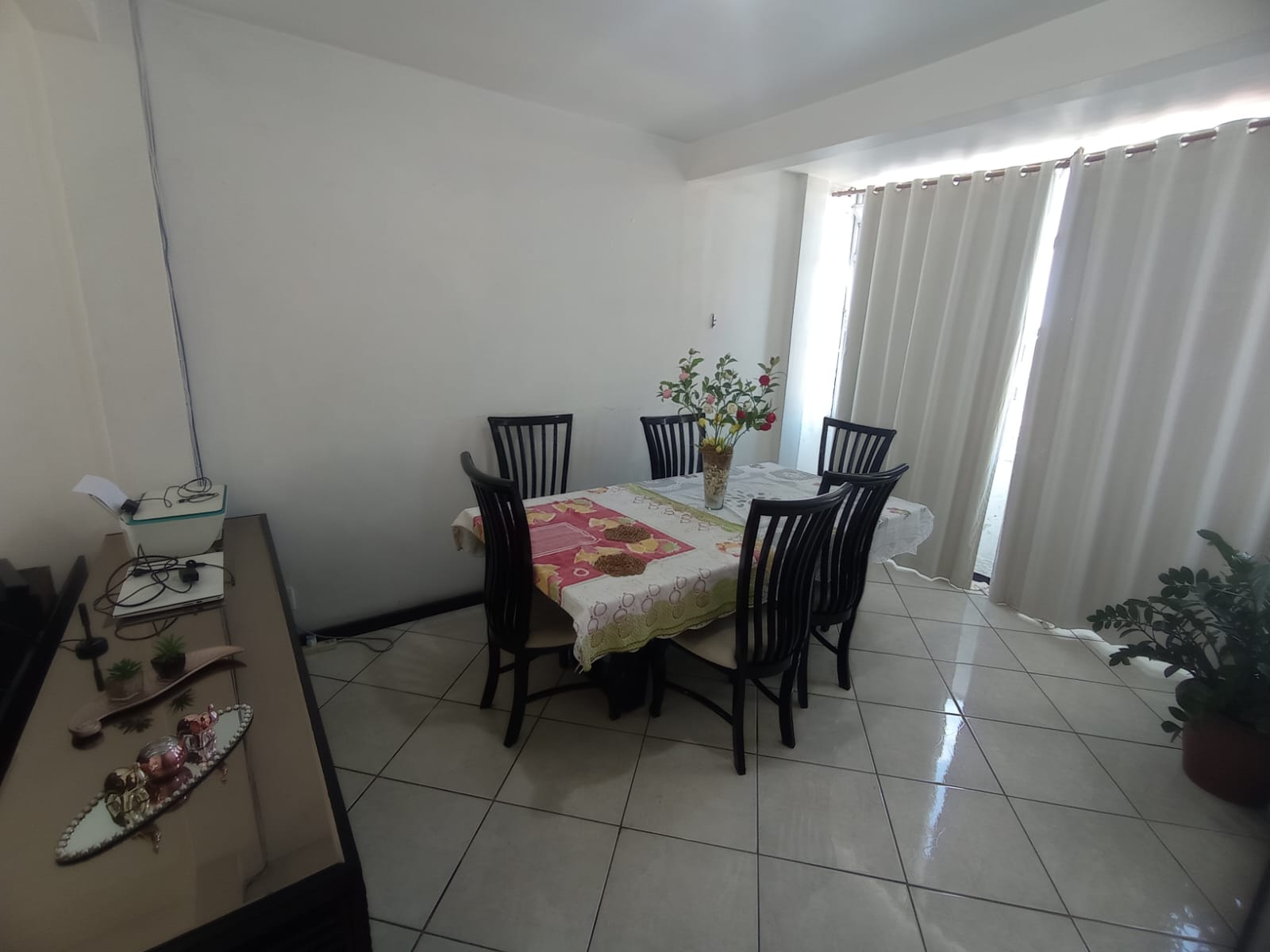 Imagem Apartamento com 3 Quartos à Venda, 119 m²em Brotas - Salvador