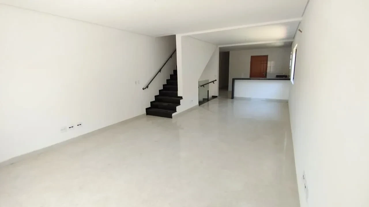 Imagem Casa com 3 Quartos à Venda, 220 m² em Embaré - Santos