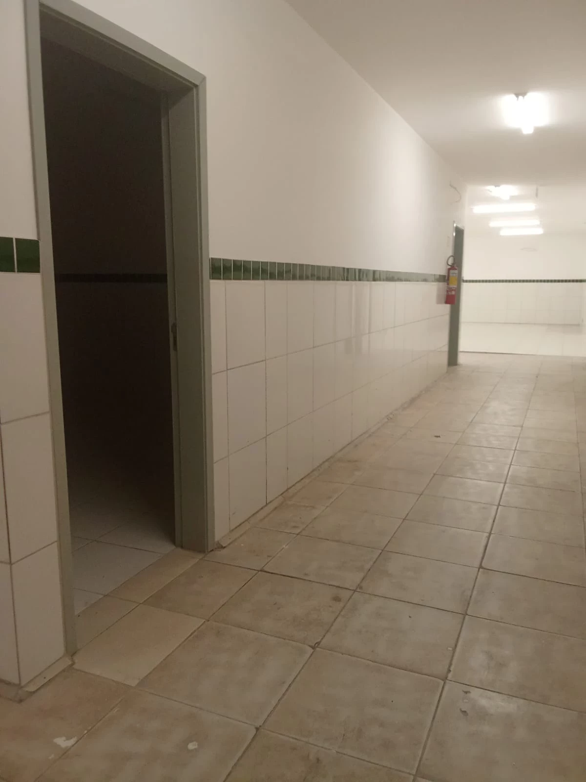 Imagem Imóvel Comercial para Alugar, 2.400 m² em Centro - Canoas
