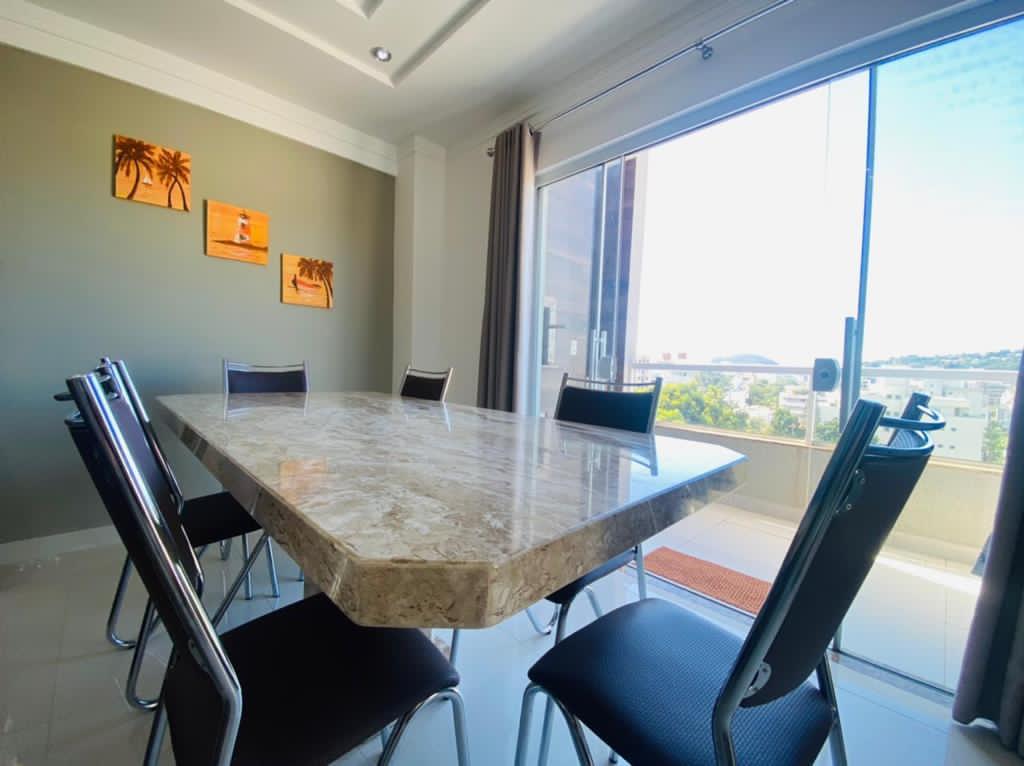 Imagem Cobertura com 3 Quartos à Venda ou Temporada, 187 m²em Bombas - Bombinhas