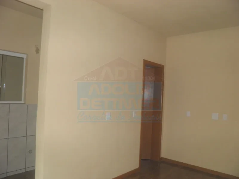 Imagem Kitnet com 1 Quarto para Alugar, 36 m² em Costa e Silva - Joinville