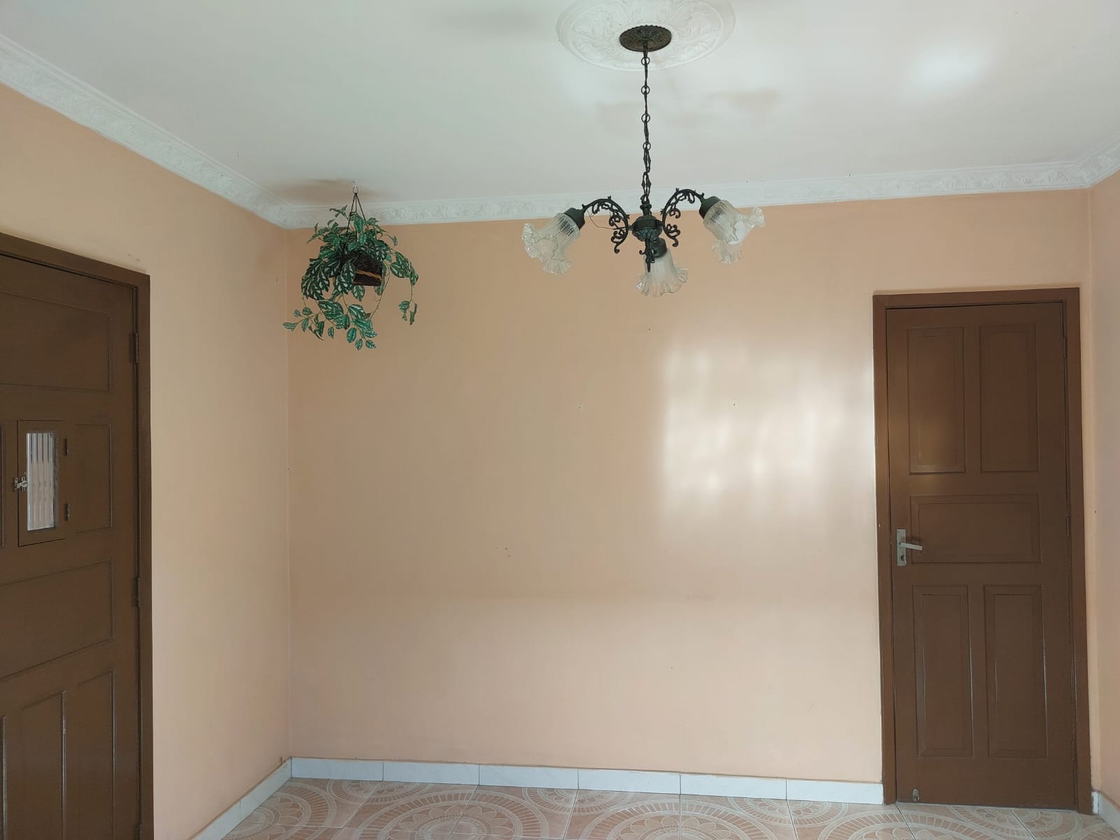 Imagem Casa com 2 Quartos à Venda, 130 m² em Independência - Petrópolis