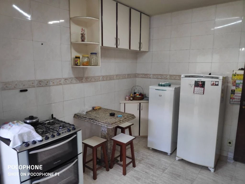 Imagem Casa com 5 Quartos à Venda, 290 m² em Parque Xangri-Lá - Contagem