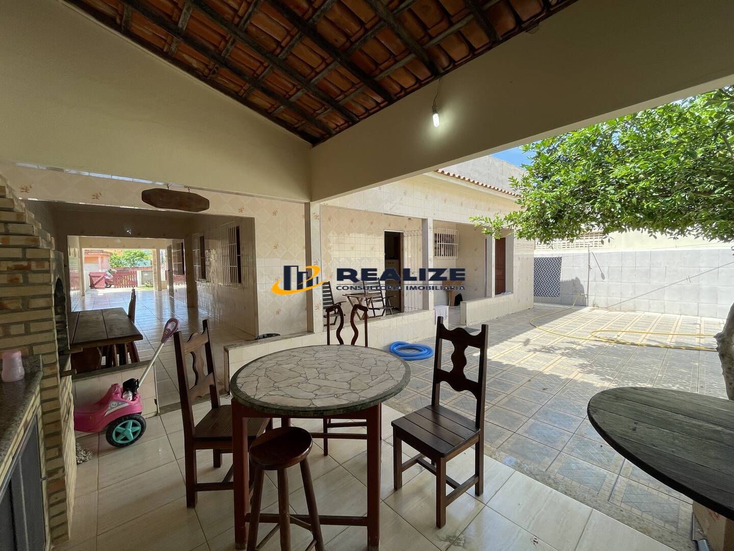 Imagem Casa com 4 Quartos à Venda, 300 m²em Farol de São Tomé - Campos dos Goytacazes