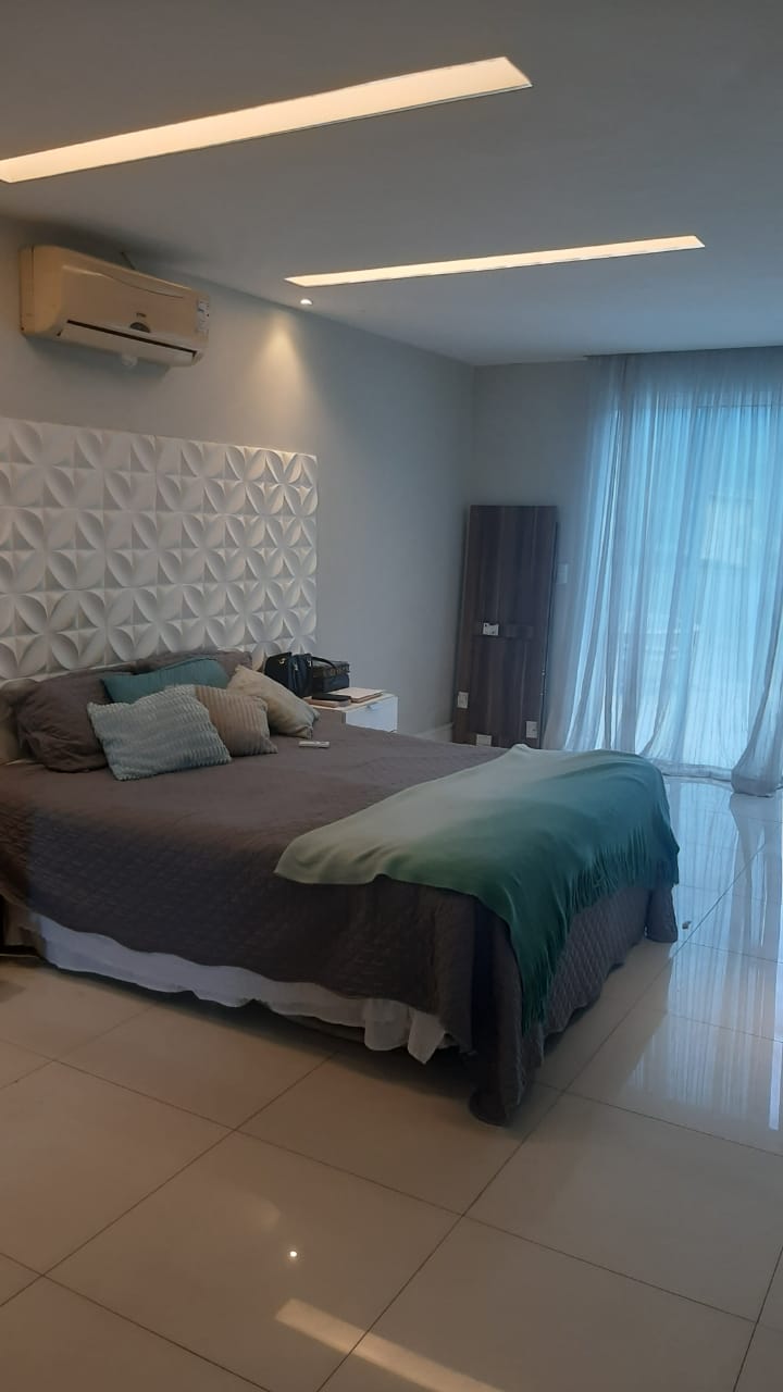 Foto do imóvel: Casa de Condomínio com 5 Quartos à Venda, 600 m² em Vargem Grande - Rio de Janeiro