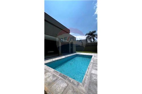 Imagem Casa de Condomínio com 2 Quartos à Venda, 315 m²em Condomínio Residencial Monte Carlo - São José dos Campos