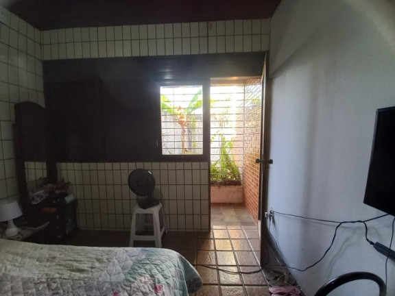Imagem Casa com 3 Quartos à Venda, 216 m² em Candeias - Jaboatão dos Guararapes