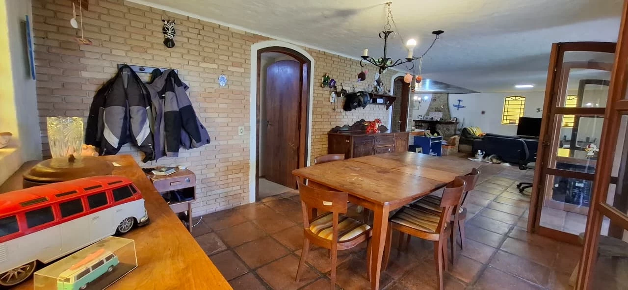 Imagem Casa com 4 Quartos à Venda, 400 m² em Retiro das Fontes - Atibaia