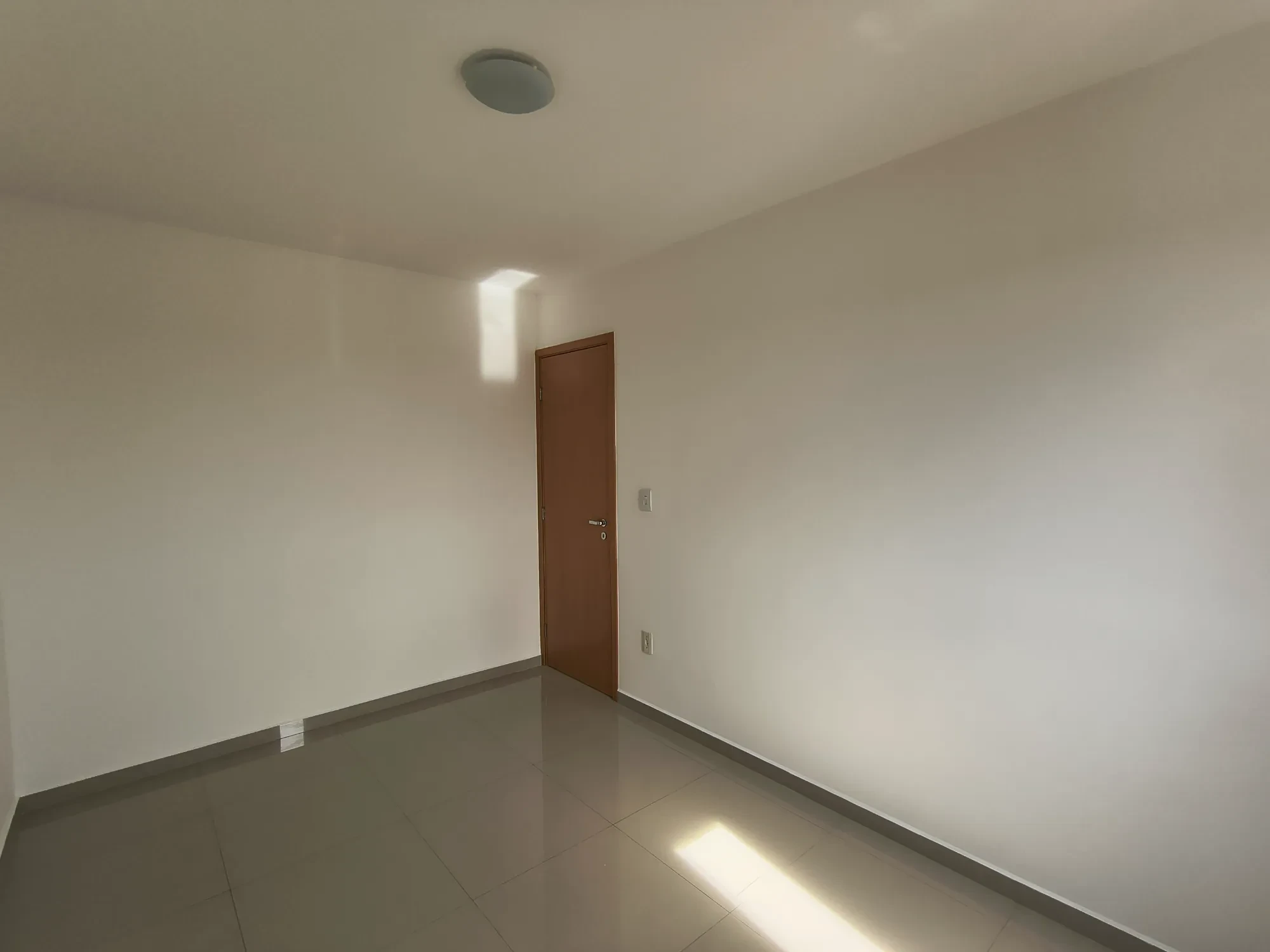 Imagem Apartamento com 2 Quartos para Alugar, 62 m² em Centro - Jacareí