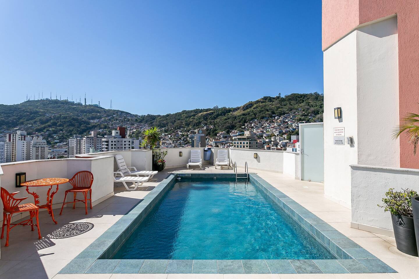 Apartamento com 1 Quarto à Venda, 33 m²em Centro - Florianópolis