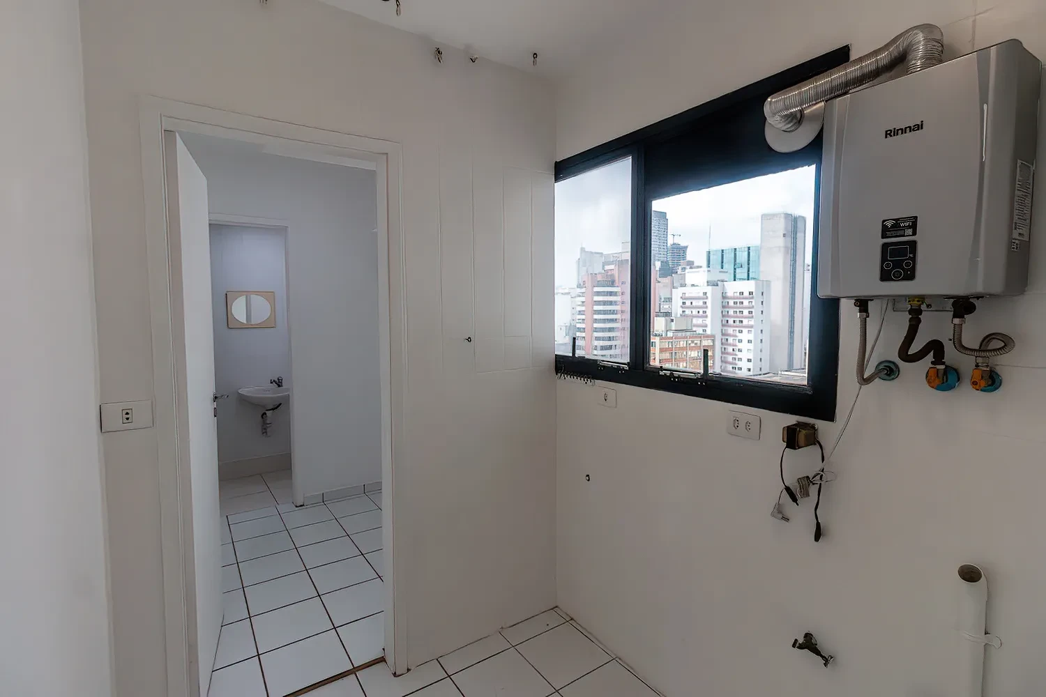 Imagem Apartamento com 4 Quartos para Alugar, 143 m² em Itaim Bibi - São Paulo