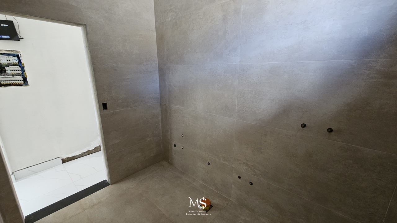 Imagem Casa com 4 Quartos à Venda, 350 m² em Setor Habitacional Vicente Pires - Trecho 3 - Brasília