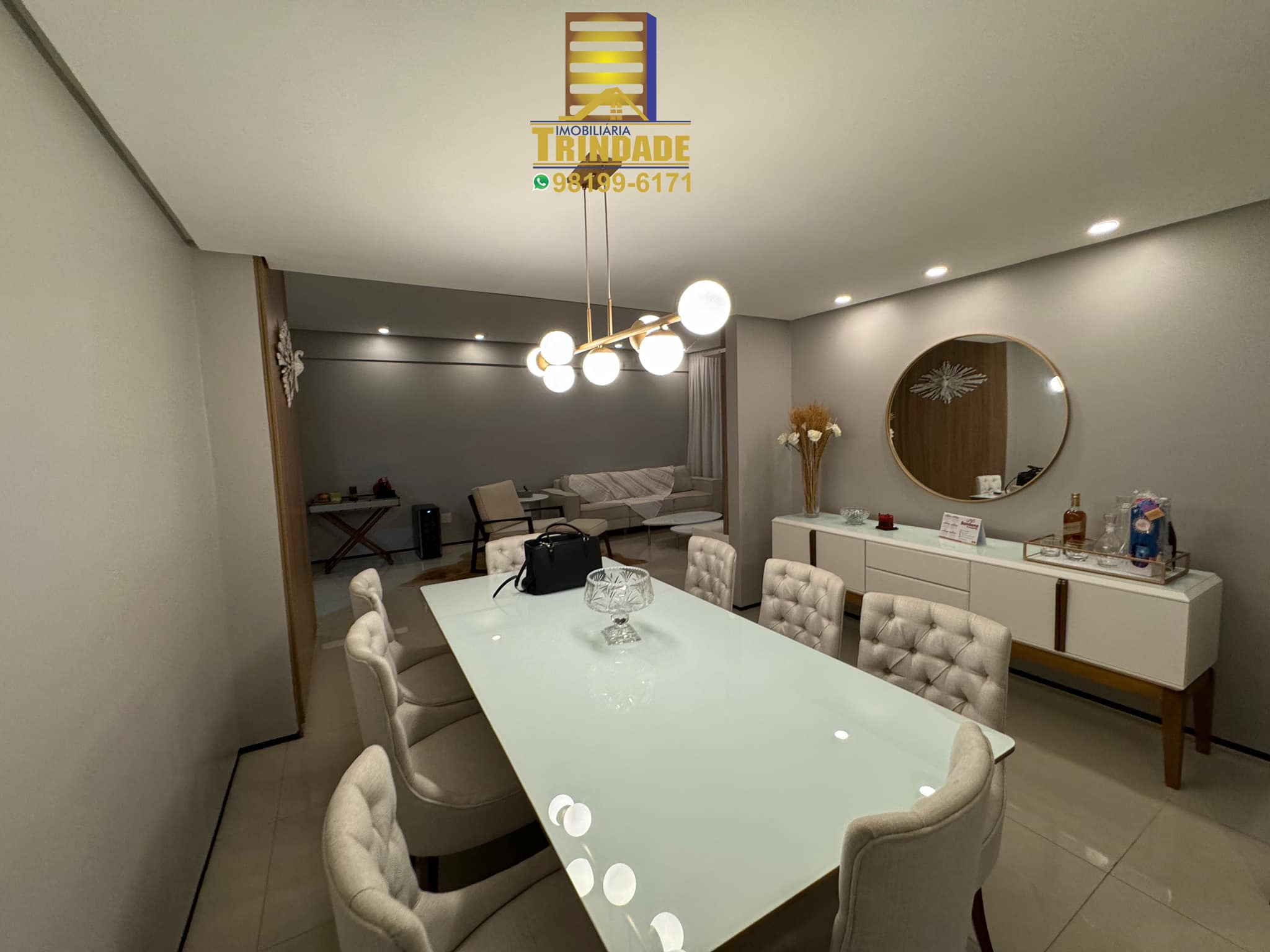 Imagem Apartamento com 5 Quartos à Venda, 180 m²em Calhau - São Luís