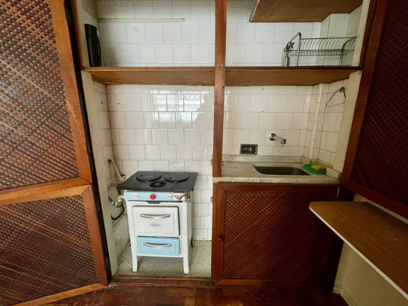 Kitnet à Venda, 20 m² em Copacabana - Rio de Janeiro