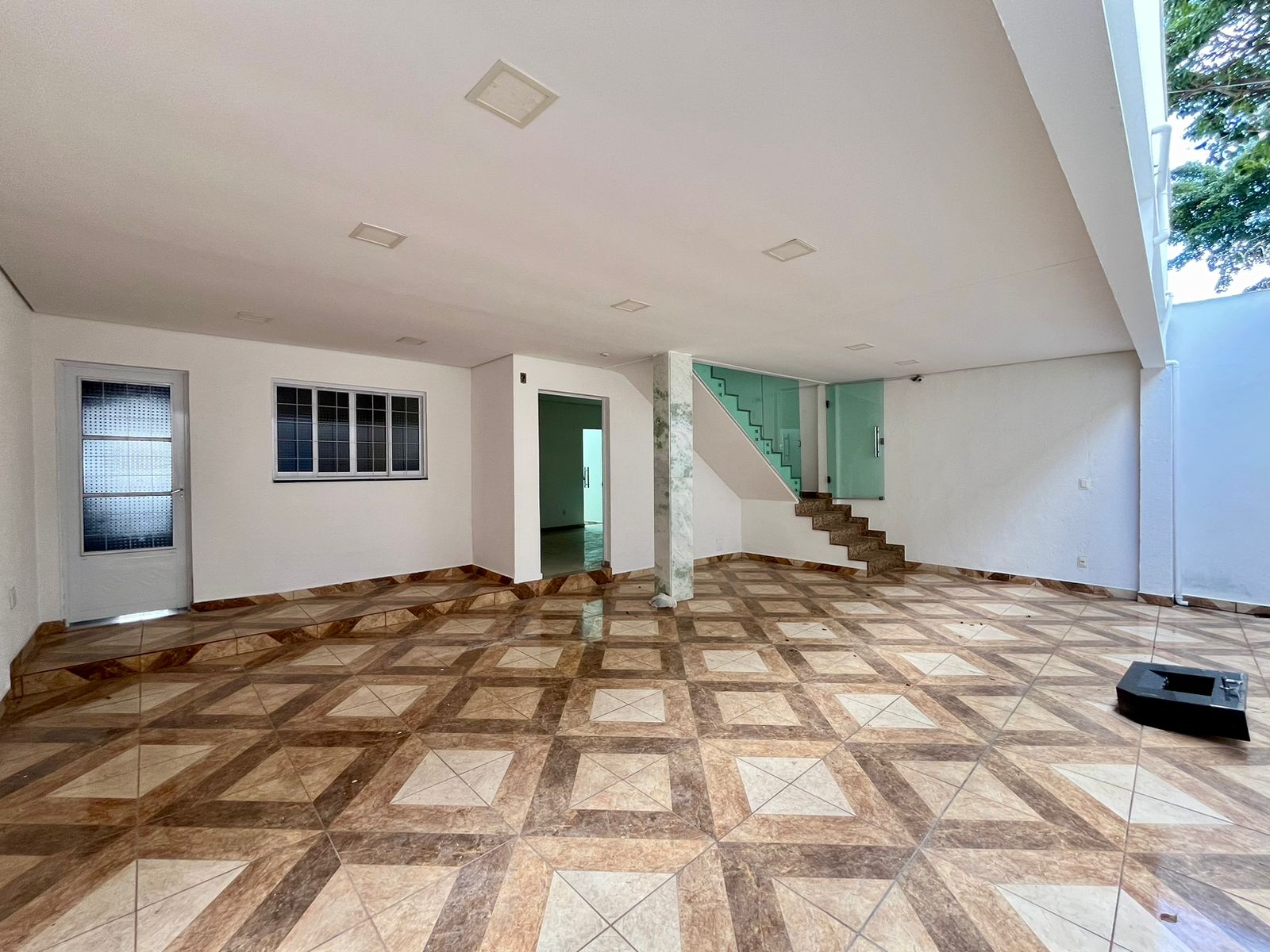 Imagem Casa com 4 Quartos à Venda, 220 m²em Rio Branco - Belo Horizonte