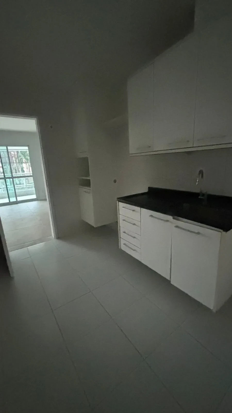 Imagem Apartamento com 4 Quartos à Venda ou Locação, 141 metros em Alphaville I - Salvador