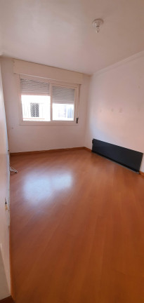 Imagem Apartamento com 1 Quarto à Venda, 61 m² em Teresópolis - Porto Alegre