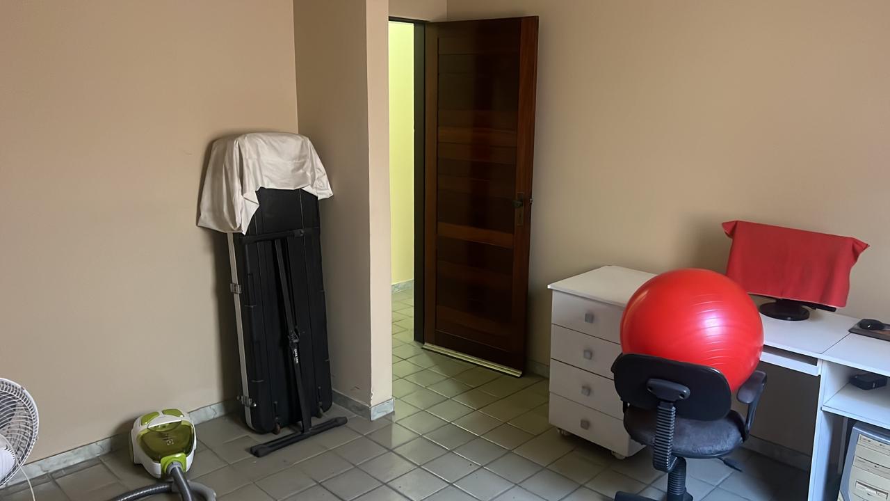 Foto do imóvel: Casa com 3 Quartos à Venda, 17.900 m² em Várzea - Recife