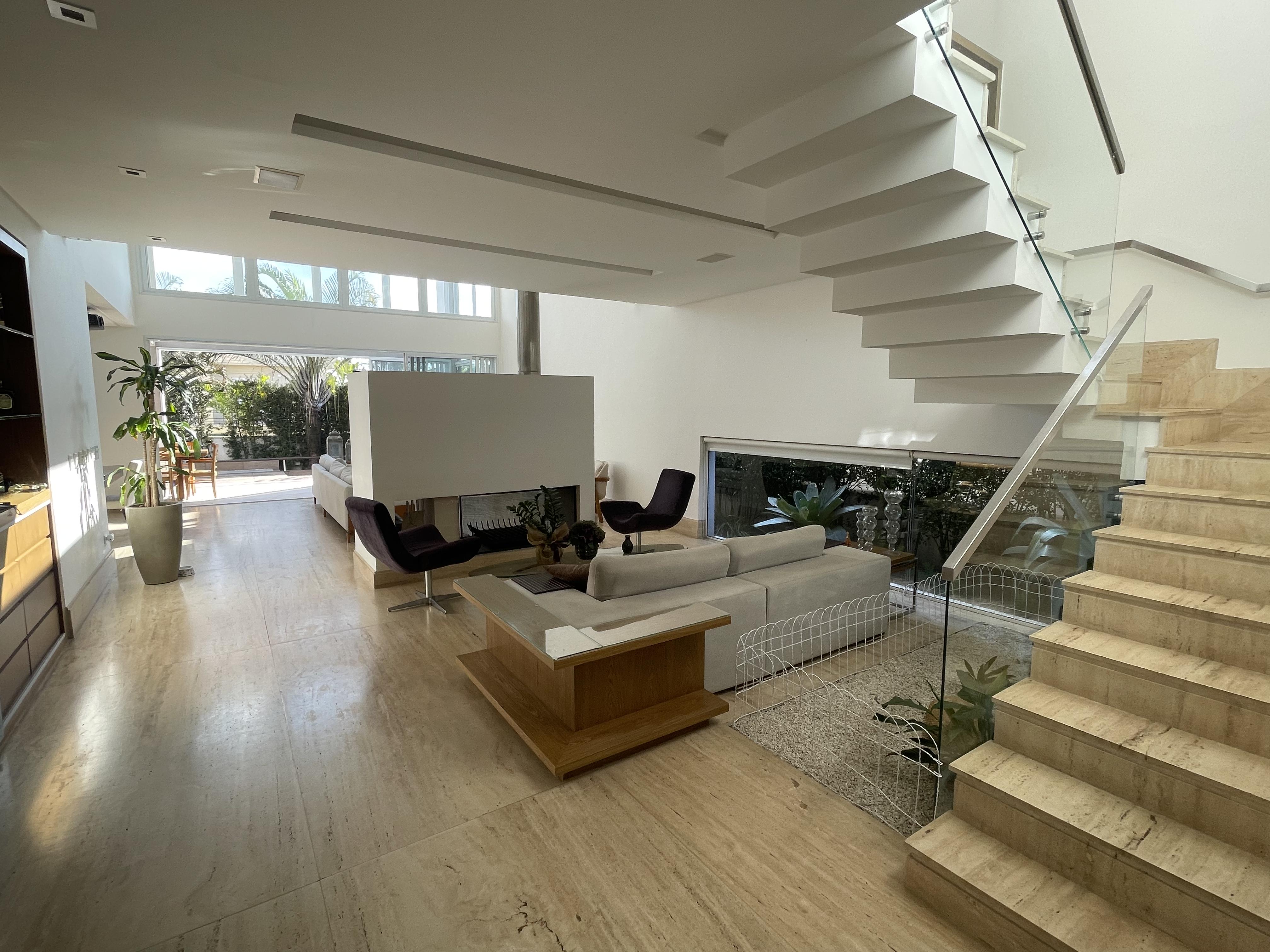 Imagem Casa com 4 Quartos à Venda ou Locação, 464 m²em Tamboré - Santana de Parnaíba