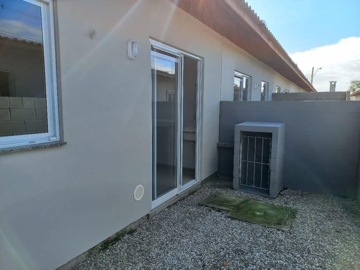 Imagem Casa de Condomínio com 2 Quartos à Venda, 51 m²em Rio Caveiras - Biguaçu