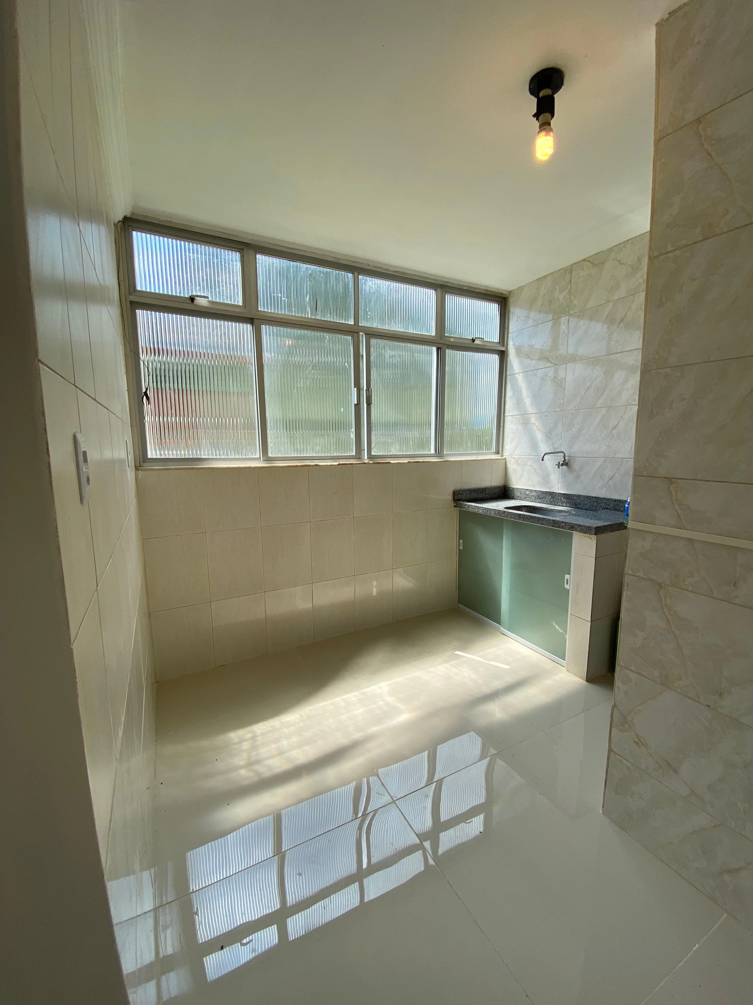 Imagem Apartamento com 2 Quartos à Venda, 50 m² em Cabula - Salvador