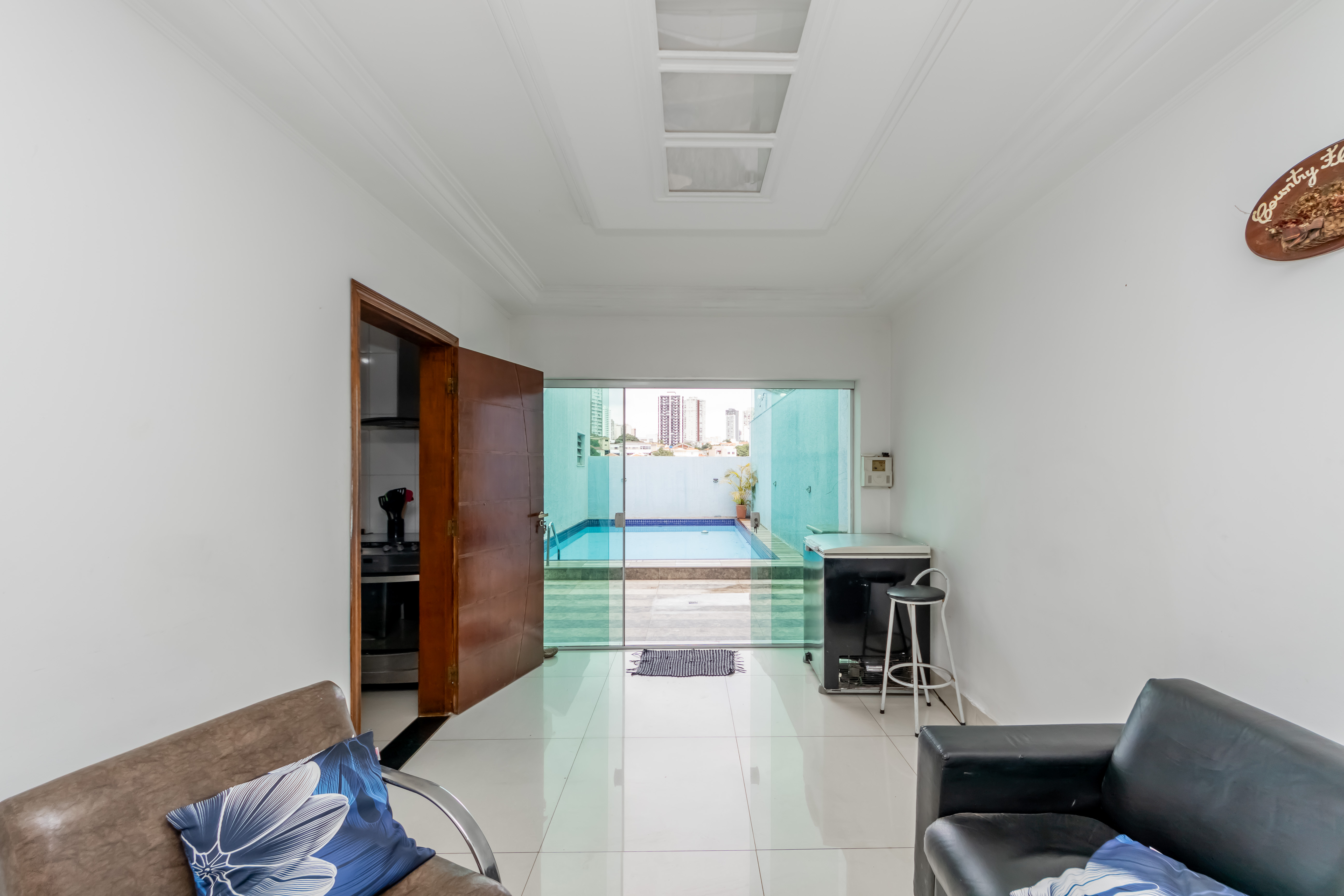 Foto do imóvel: Sobrado com 3 Quartos à Venda, 300 m² em Vila Lúcia Elvira - São Paulo