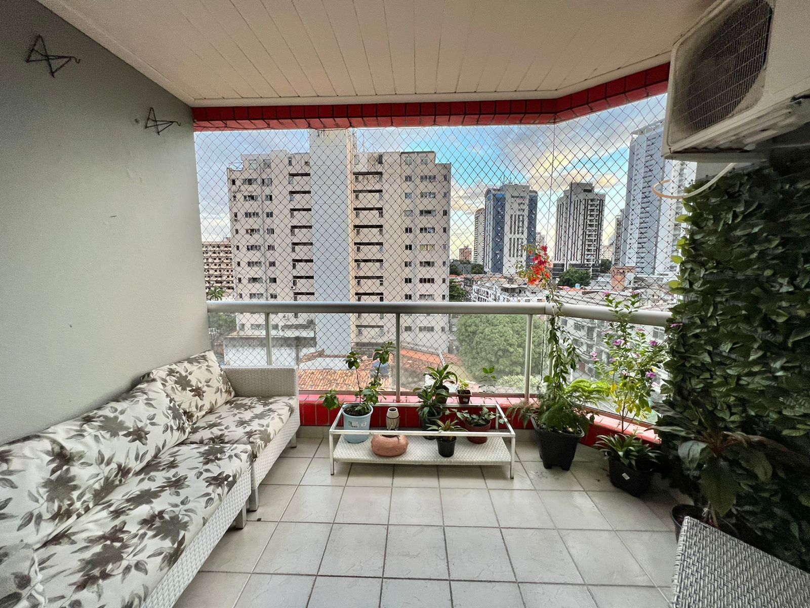 Imagem Apartamento com 3 Quartos à Venda, 140 m²em Umarizal - Belém