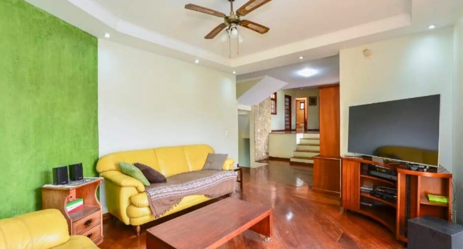 Imagem Casa de Condomínio com 4 Quartos à Venda, 318 m² em Nova Caieiras - Caieiras