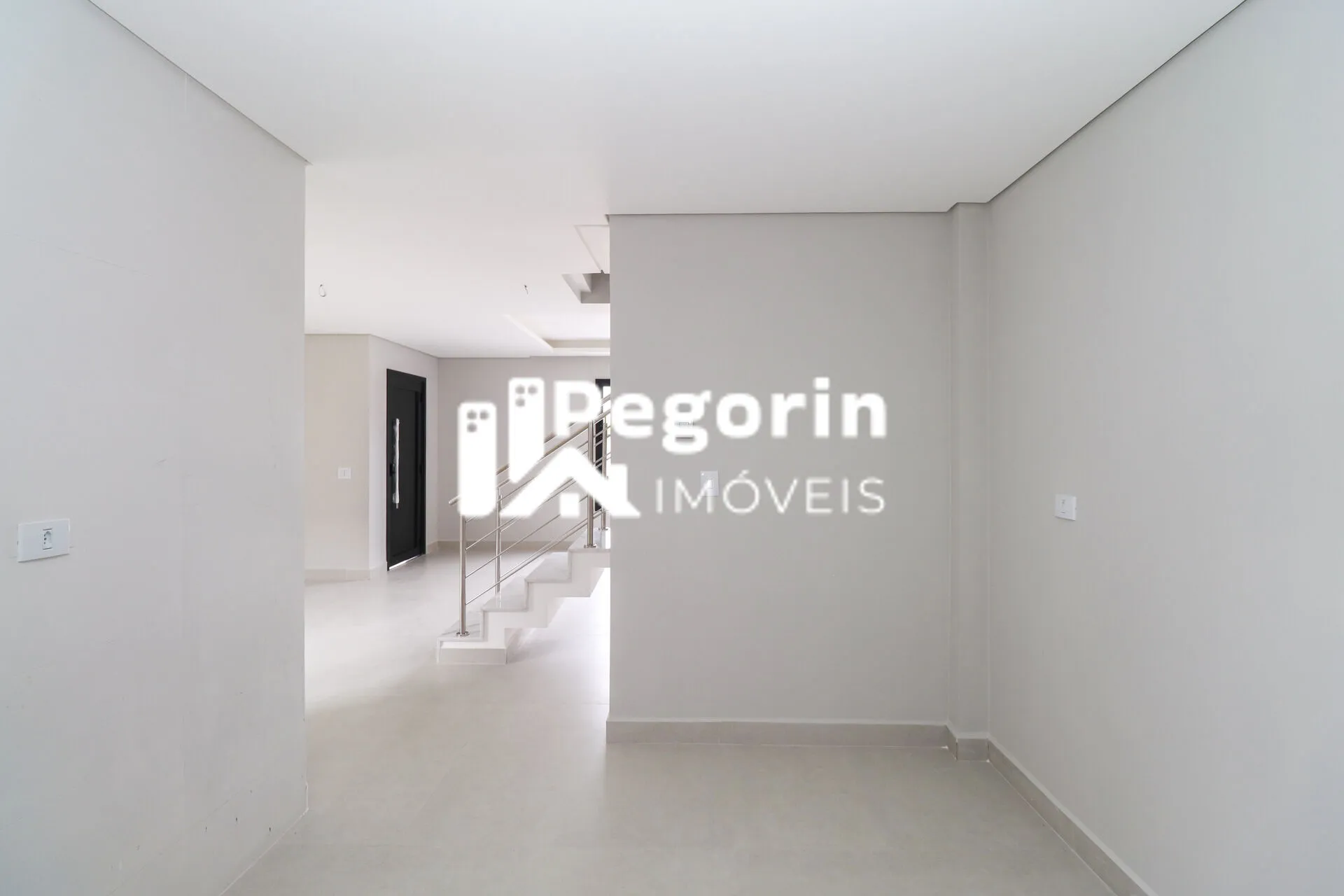 Imagem Sobrado à venda em Curitiba, Boqueirão, com 3 quartos, 133,00m²