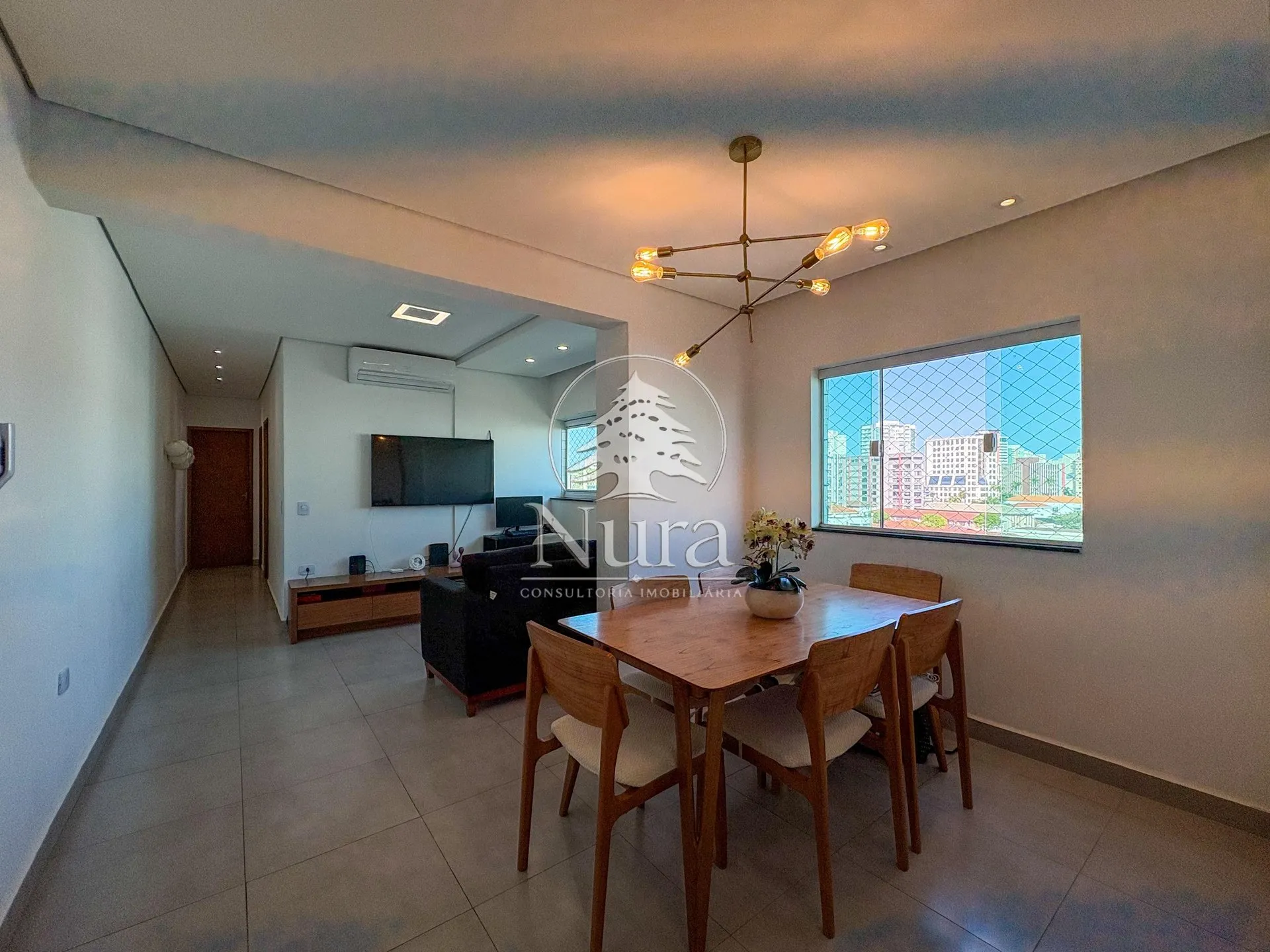 Imagem Apartamento de 2 quartos, 72m² no bairro Campo Grande, em Santos