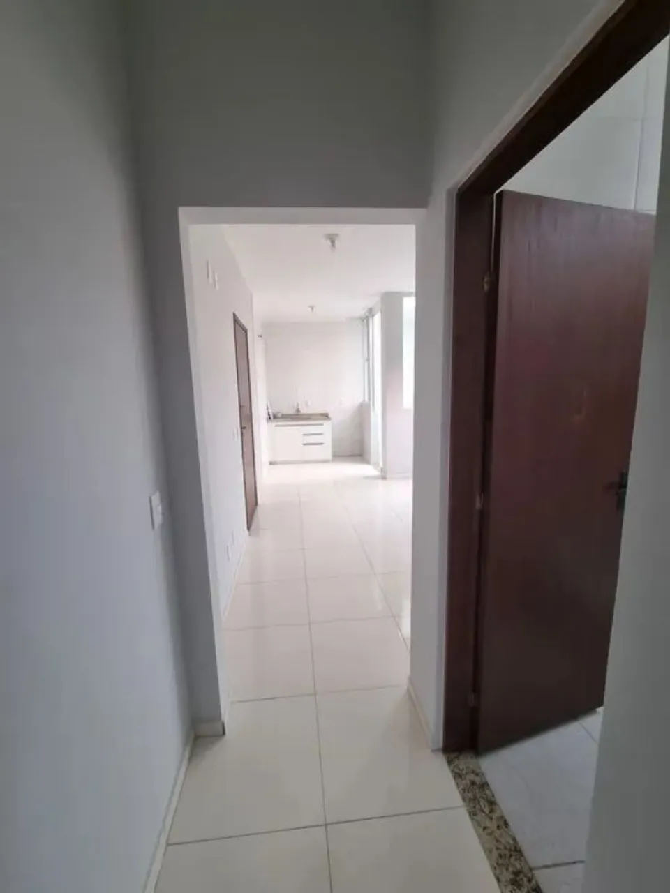 Imagem Salão Comercial para Locação em Sorocaba-SP, Bairro Parque São Bento: 1 Sala, 1 Banheiro, 125m² de Área. Venha Conferir!