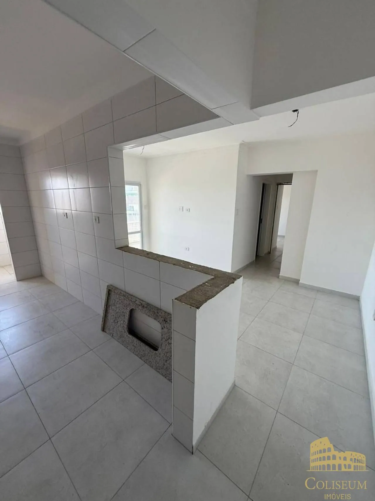 Imagem Apartamento com 2 dormitórios à venda, 76 m² por R$ 559.000,00 - Tupi - Praia Grande/SP
