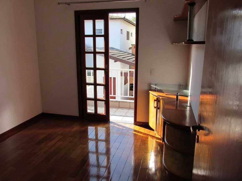 Imagem Sobrado para venda e locação em condomínio Residencial 6