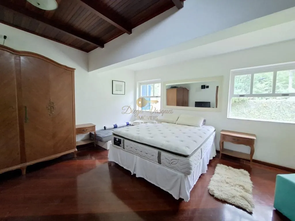 Imagem Casa para Venda em Teresópolis / RJ no bairro Albuquerque