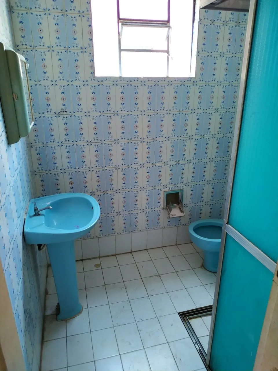 Imagem Casa à venda 2 Quartos, 1 Vaga, 147M², Centro, Pindamonhangaba - SP