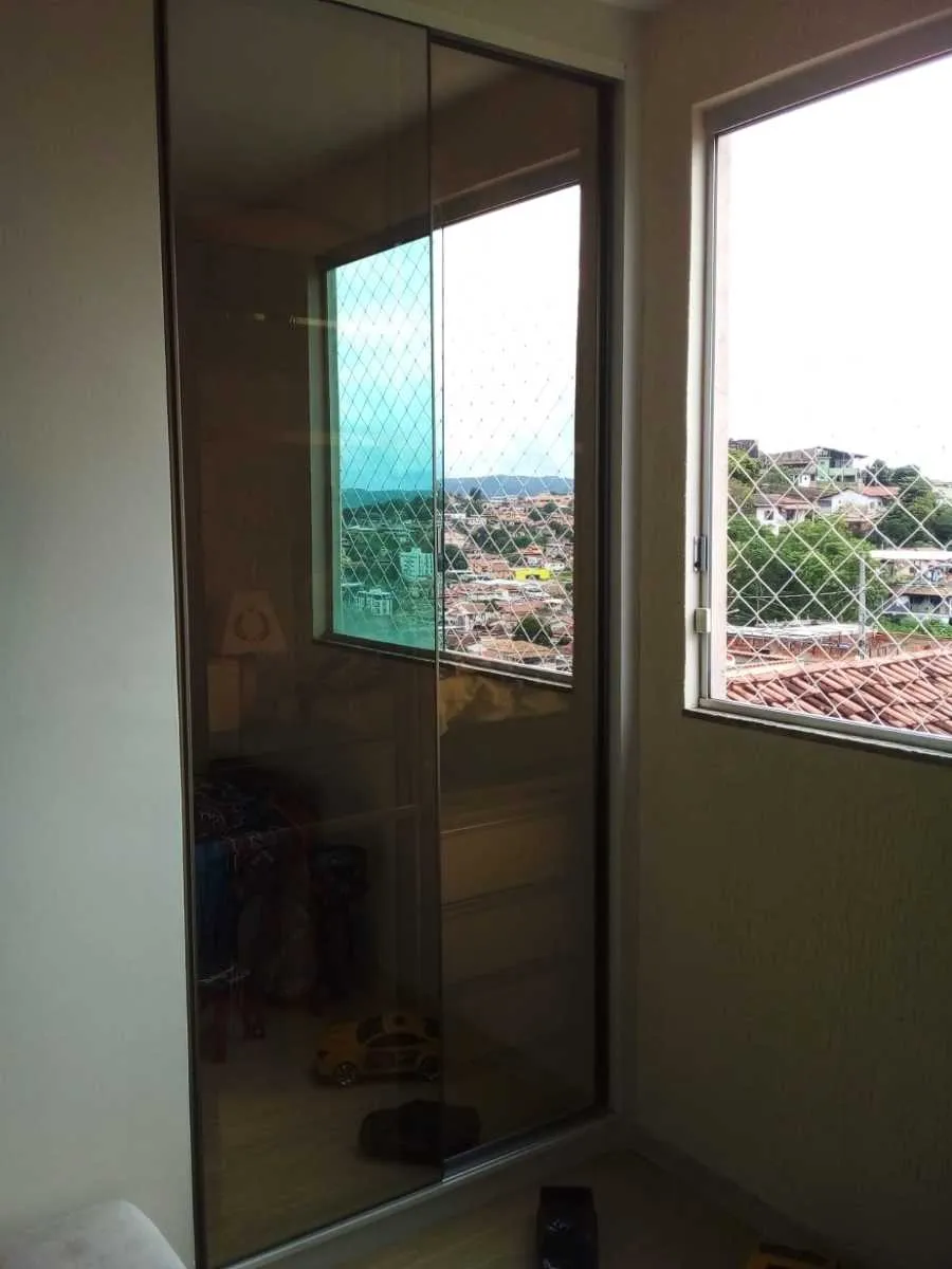 Imagem Casa duplex à venda, 3 quartos, 1 suíte, 2 vagas, Localização Privilegiada - Santa Luzia/MG