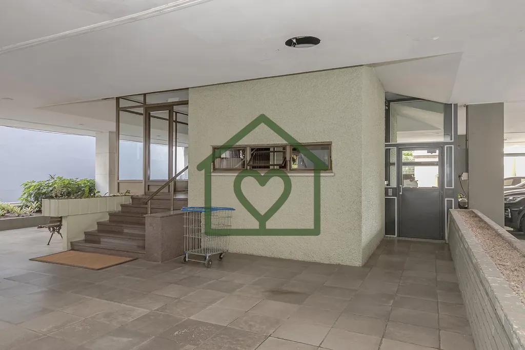 Imagem Apartamento amplo, bem iluminado e arejado com 114,10m² de área privativa muito bem distribuídos,...